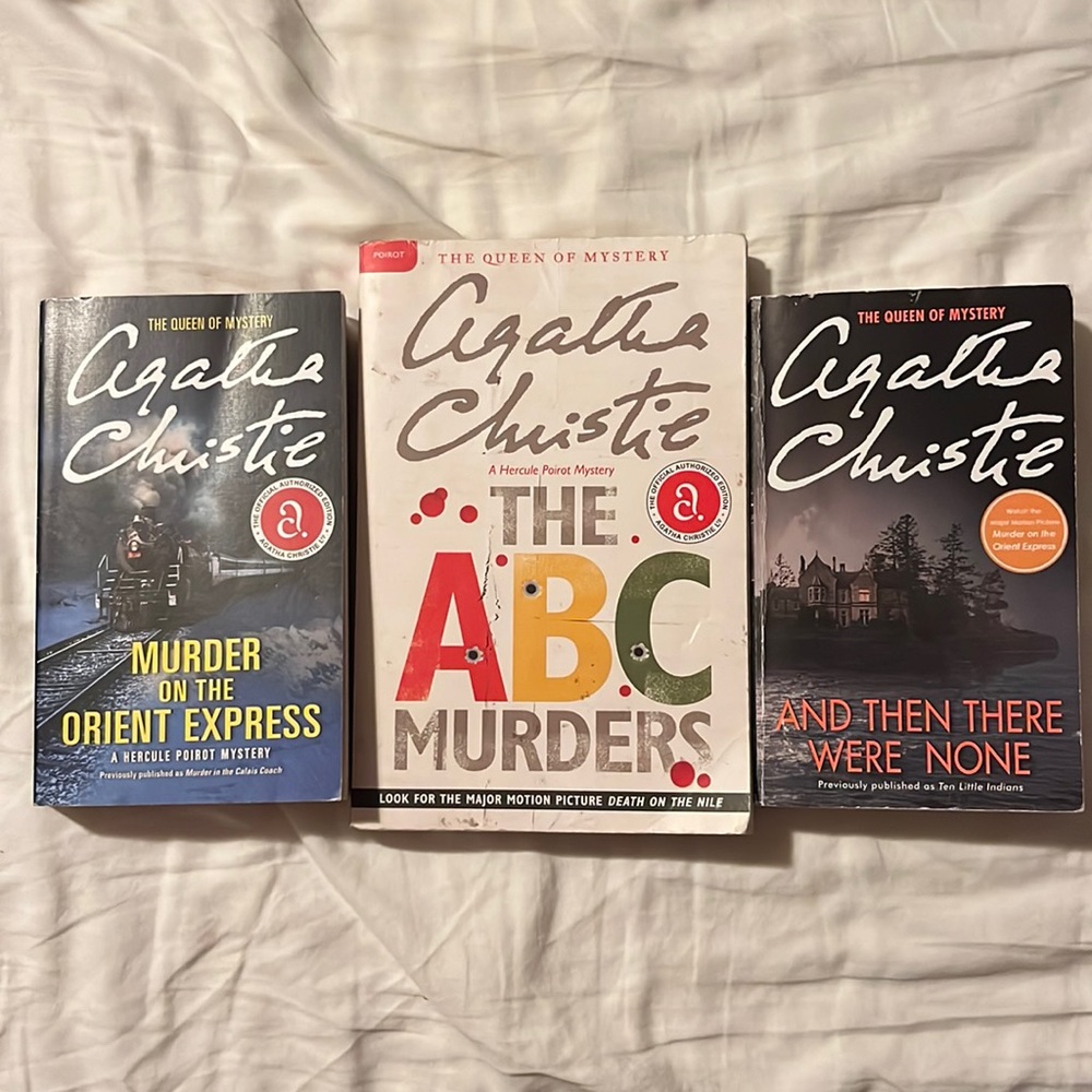 Agatha Christie book bundle!